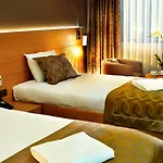 Starton Otel 3*