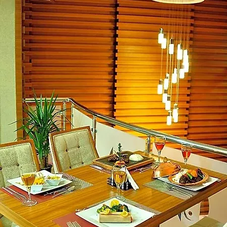 Starton Hotel 3*