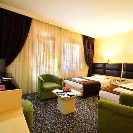 Starton Hotel 3*