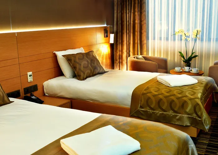Starton Hotell 3*